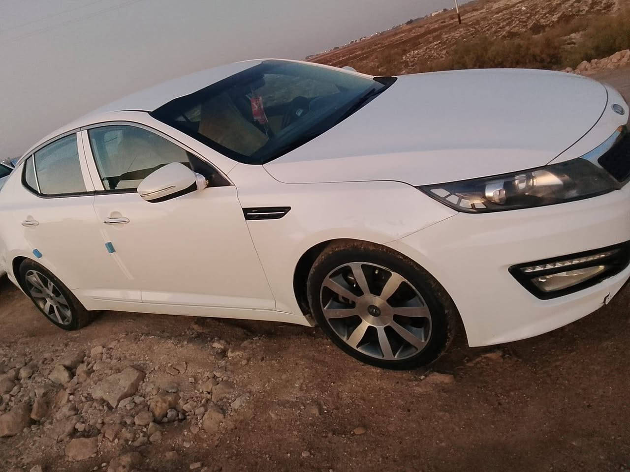 السلام عليكم 

كيا ابتما للبيع خليجي مديل 2013

مكفوله كفاله عامه فقط صبقه قليله بالجاملق الخلفي فقط صبقه 
رقم بغداد انكليزي 
تحويل ثاني يوم بسمي
محرك 2400
فول مواصفات  بصمة تشغيل 
مري شفط

تبريد قطعتين 
تحكم ستيرن 
شفتات 
حساس خلفي حساس امامي
 لد امامي 
محرك كير حداديه خير من الله 
ترايك وين ما تريد 
تبريد ثلج 
الرقم للأتصال 
العنوان ذي قار  (***********
