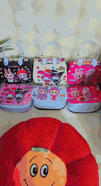 👜 المنتج: حقيبة أطفال فاخرة

· مقبض كريستال أكريليك 
· حمالة كتف 
· جميع الألوان والصور متوفره

💰 السعر 

· سعر الدرزن  12قطعه: 20,000 بس
· الحد الأدنى: 5 درزن (60 قطعة)

🚚 التوصيل:

· ب 6,000 
· عرض التوصيل كجاني لكل 10 درزن فما فوق

🎁 عرض إضافي:

· خصم خاص للكميات الكبيرة

📲 للتواصل والطلب:
واتساب فقط:
‎***********

#عرض_جملة #حقائب_أطفال #موردين #تسوق_تجاري
