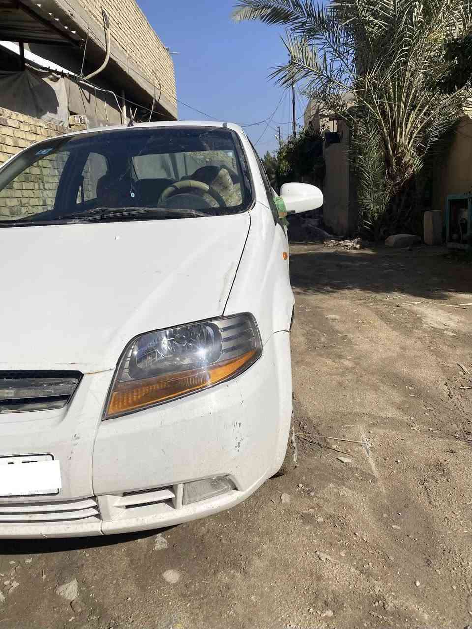 سلام عليكم 
اڤيو 2006 رقم بابل انكليزي سياره حلوه ونظيفه كير اوتوماتيك 
سعر : 51 وبيه مجال بسيط حك الجيه 
ما متواجد عل نت 
هذا رقمي اتصل : ***********
