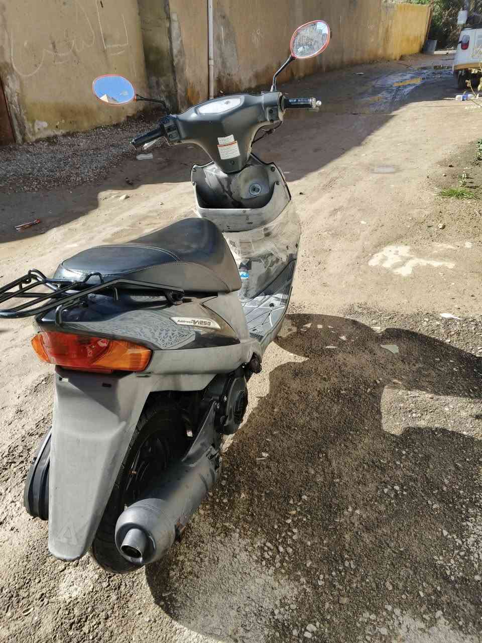 للبيع ادرس موديل الحديث كلها شغاله *********** مكاني بغداد منطقه الصلاح شارع الجزيره بعد صيطره الشعب
