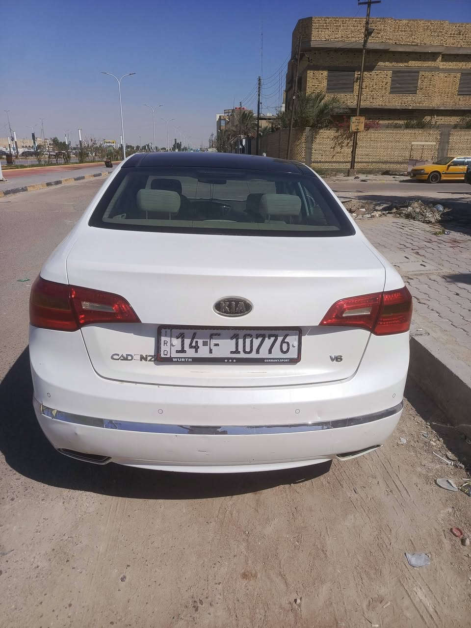 سلام عليكم كاتنزا موديل 11 خليجي فوول مواصفات حساسات أمامية وخلفية بانوراما كشنات كهرباء برده خلفيه مكينه 3500 كلش حلوه بالصرفيه ماشيه 170 كير كفالة مكينه بيها صوت رواجز اول تشغيله ويروح حداده نص عمر تبريد شغال تمام توني مبدل منضومه ماء وراديتر أصلي كشره كلش حلو السياراه بأسمي بدون غرامات سعرها 85 عندي ضرف واريد أبيعها مكاني بصره للاستفسار سونار مرفق ***********
