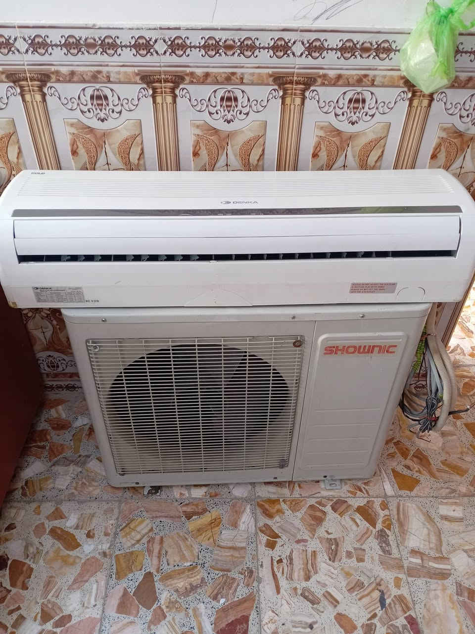 سبلت ثنين طن نضيف شغال ع الفحص  سعره 275 الف وبي مجال


**إذا كنت صاحب هذا الإعلان وتريد حذفه لأي سبب، رجاءا أرسل رسالة إلى الدعم الفني**