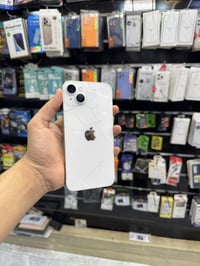 ايفون 14 بلس ذاكرة 256GB نسبة البطارية 86% الجهاز نظيف جداً، شاصي زلغ ...