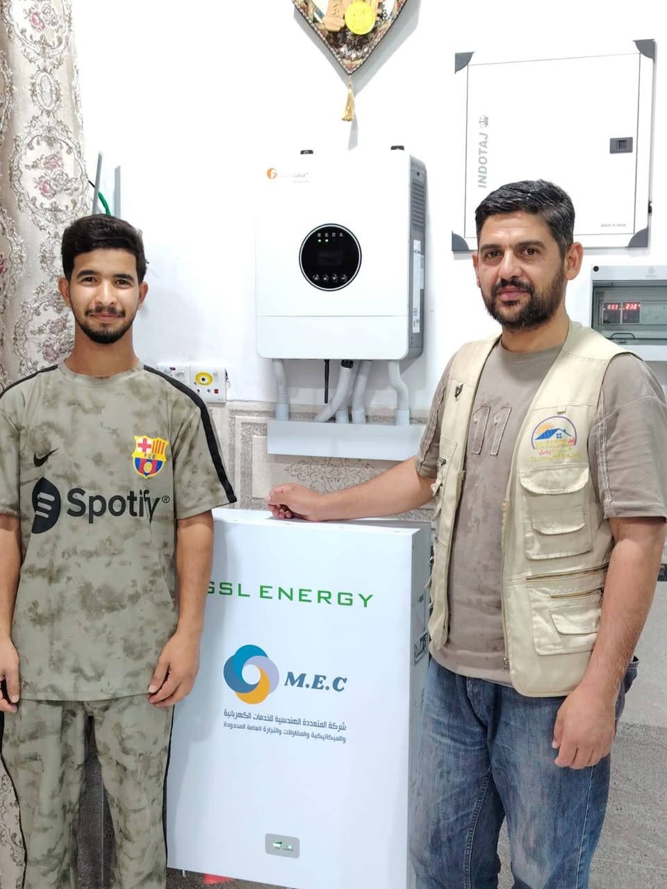 ☀️ شركة زحل للطاقة الشمسية ☀️

حين ترتفع أسعار الكهرباء، يبقى الحل في ضوء الشمس.

مع شركة زحل للطاقة الشمسية نضع بين يديك أحدث الأنظمة الشمسية التي تمنحك طاقة نظيفة، مستمرة، واقتصادية على مدار العام.

✅ ألواح شمسية عالية الكفاءة
✅ بطاريات وخزانات طاقة بمواصفات عالمية
✅ تركيب احترافي بأيدي خبراء مختصين
✅ ضمان وجودة تثق بها
✅ توفير حقيقي في فواتير الكهرباء

اجعل شمس اليوم استثمار الغد، وانتقل إلى عالم الطاقة الذكية التي لا تنقطع.

شركة زحل للطاقة الشمسية
نحو مستقبل أكثر إشراقًا... وطاقة لا تعرف التوقف.

🌞 زحل للطاقة الشمسية... لأن الشمس ثروة تستحق أن تستثمرها.
للتواصل والاستفسار على الرقم ***********
يتوفر نقد واقساط
