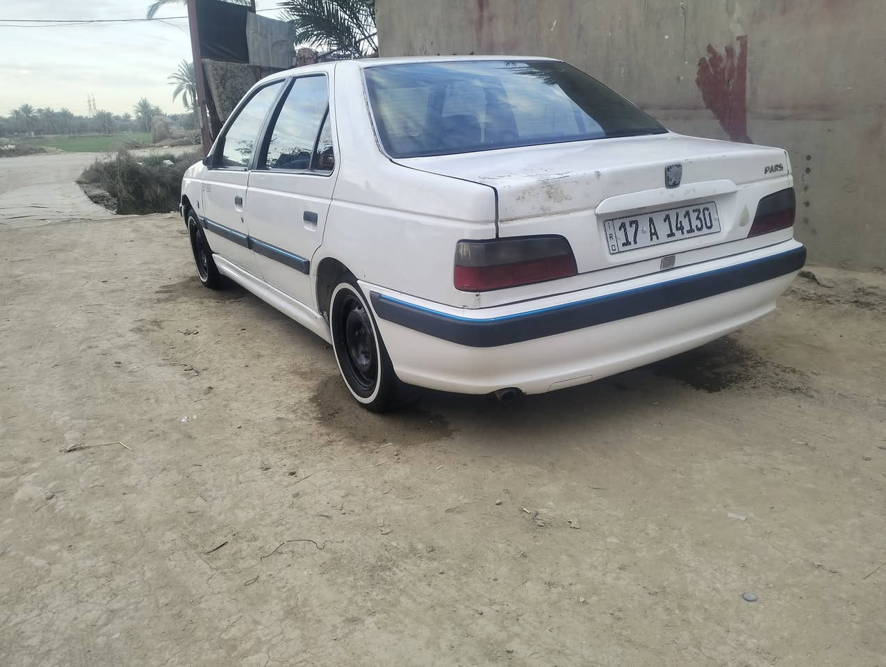 سلام عليكم بيجو باص للبيع مديل 11سياره كير مكينه حداديه تخم تاير خير من الله مداور ثانيوم بسمي جاهزه شندك مراوس اراوس 2031سنويته سعر 35او بيه مجال اي ستفسار على رقم ***********
