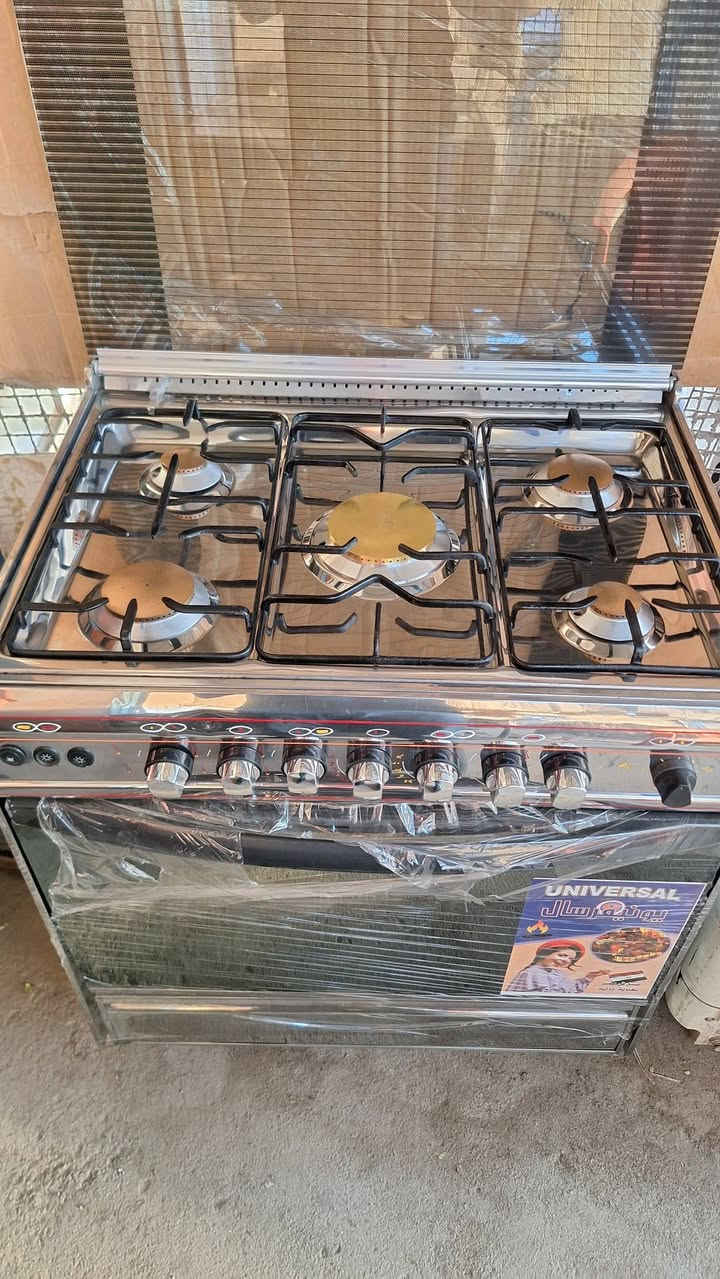 يونفرسال مصري باب أول شرط الفحص والضمان والسعر ١٨٥ الف ***********
