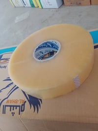 🔹 متوفر شريط لاصق صناعي عالي الجودة 🔹 ✔️ لاصق قوي وثابت ✔️ مناسب للكرت...