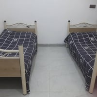 قريولتين • حديد • بها درج