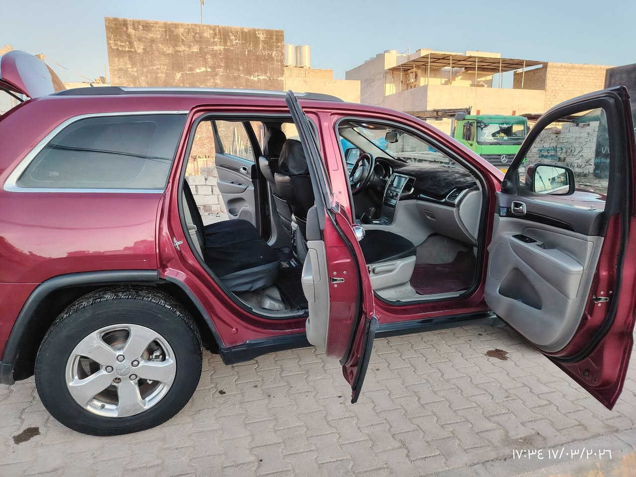 جيب  موديل ١٣ رقم  أربيل
صبغ أحزام
سعر ١٥٠
 ***********
