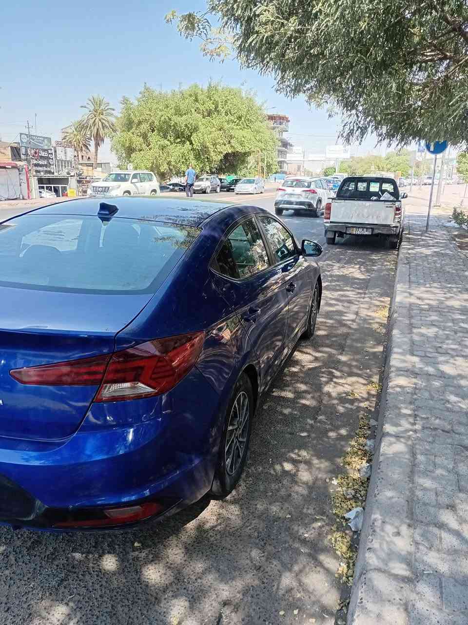 النترا2019 at بدون ايرباك كير مكينة مكفول  بيهة قطعتين صبغ و بارد بالجاملغ الخلفي 
تدفئة كشنات  تحكم استيرن تدفة ستيرن شاشة كبيرة والسيارة كاملة مكملة اي نقص مابيهه حدادية جديدة 
باتري جديد اي استفسار اتصل ***********
السعر ١١٠
مكان شهداء البياع
