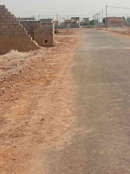 اهلنه قبل يگولونالعاقل يشتري تراب …..والجاهل يشتري سراب….قطعة البيع  مساحه 250متر  طابو صرف  القطعه    الواجهيه  10متر النزال 25 
متر   
مكان
 عين التمر
حي الجهاد     ومتوفر   خدمات ماء وكهرباء للاستفسار مراسلتنا ع سعر   الاتصال واتساب📳 
***********
