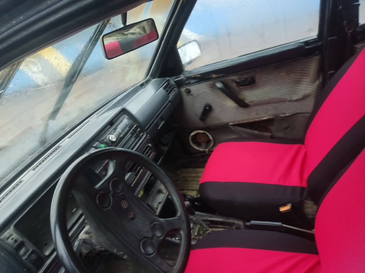 بيع مستعجل . جيتا موديل 92 سنوية ابيض محرك 8..0. قفل 10$ قفل 10$
ملاحظة الشرعي يريد عل تحويل ورقتين 
قفل 10$ صافي 10$
‏‪‏‪0776 933 9193‬‏
