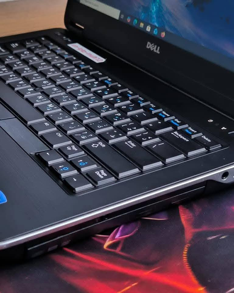 القطع محدوده 
لابتوب مناسب للدراسة و الطباعة  خفيف الوزن سلم
من شركه Dell lattitude E6440 يجي بمواصفات  كور سفن من ذوات الجيل الرابع  و رام 8  كيكا قابل للتطوير مع هادر 256ssd ssd كيكا و كارت شاشه ٤ كيكا متصل م و بحجم الشاشة ١٤ انج.

DELL Latitude 6440 
Core i7 - gen 4M
كور سفن جيل الرابع
Ram: 8 GB - DDR3
رام 8  كيكا نوع DDR3. قابل للتطوير 
Hard Disk: 256 GB - SSD
هارد 256 كيكا ssd .  قابل للتطوير 
4 GB Intel (R) HD Graphics
كارت شاشة داخلي 4  كيكا قابل للتطوير 
حجم الشاشة كبير 14  انج
كيبورد اللابتوب ضوئي ليزري ( انكليزي -  عربي)
يتوفر ب وندوز 10 ووندوز
 و بسعر ١٧٥ الف

 للحجز و الاستفسار مراسلة الصفحه
أو الاتصال
***********
***********
بابل قضاء المحاويل حي الأسرة قرب المدرسة الكوتية
