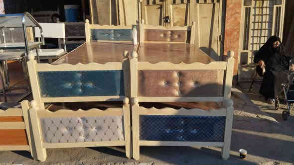 السعر ٦٠ الف 
قياسات
العرض 85 طول مترين 
 
  جرابي نفر تفصال  من خشب جام روسي بلوك بليود القاعدة بلوك بلايود اسود درجة أولى تكمه قويه تتحمل أوزان ثقيله يوجد خدمة توصيل داخل كربلاء للحجز عل خاص او واتساب *********** كربلاء
