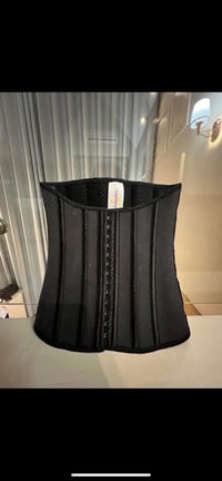 مشد نسائي • قيم • واخذ