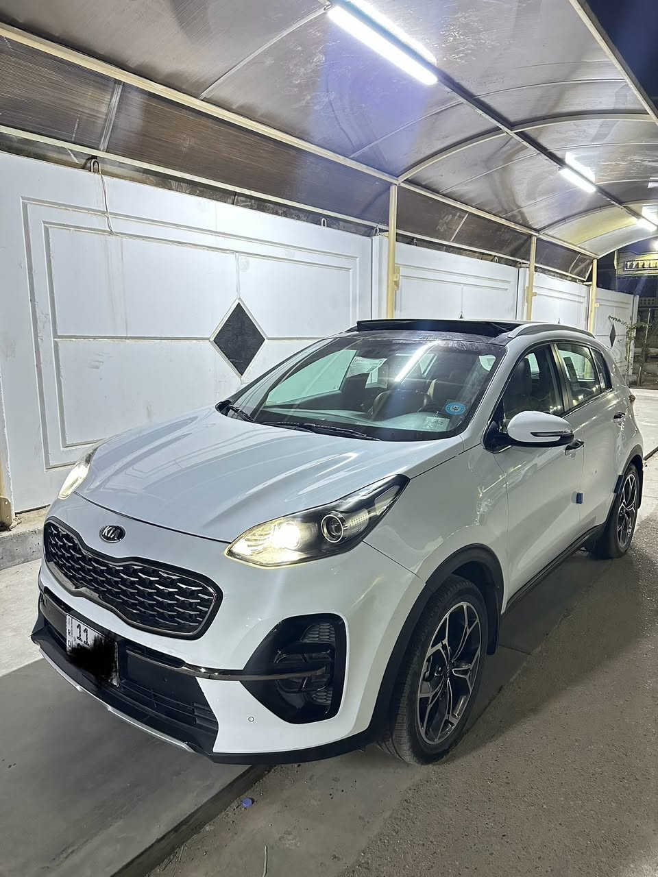 السلام عليكم اخواني
سبورتج جيتي لاين اعلئ فئه للبيع
كفاله عامة  من صبغ وتبديل الموديل ٢٠٢٠  ماشيه ٤٧ الف
المواصفات :
محرك الفين دوش 
بصمه + تشغيل عن بعد 
بنوراما هاندر بريك بصمه + اوتو هولد + مانع نزلاق + مانع نحدار + مود درايف 
صندوك كهرباء + ذكي شاشه نفكيشن + كامره داورة
تبريد بيانو + مناخي 
كراسي جلد + كراسي كهرباء 
شاحن واير ليس للهاتف نقال 
بكلايت لد + لد نهاري زينون + بروجكتر زينون 
8 ايرباك 
دركة حرف D
حساس امامي + حساس خلفي + حساس مطر + حساس لايت تبريد قطعتين 
ويل كب كبير نيكلات دوس كروم 

رقم بغداد الدولي جديد هزه كامله وجديدة ✅
السعر ٢٠٨
السياره جدا نضيفه وجديده بالعافيه ع ياخذها 
بيها بارد بلباب الخلفي 
مكاني بغداد البلديات 
للاستفسار اتصال ع رقم 
***********
