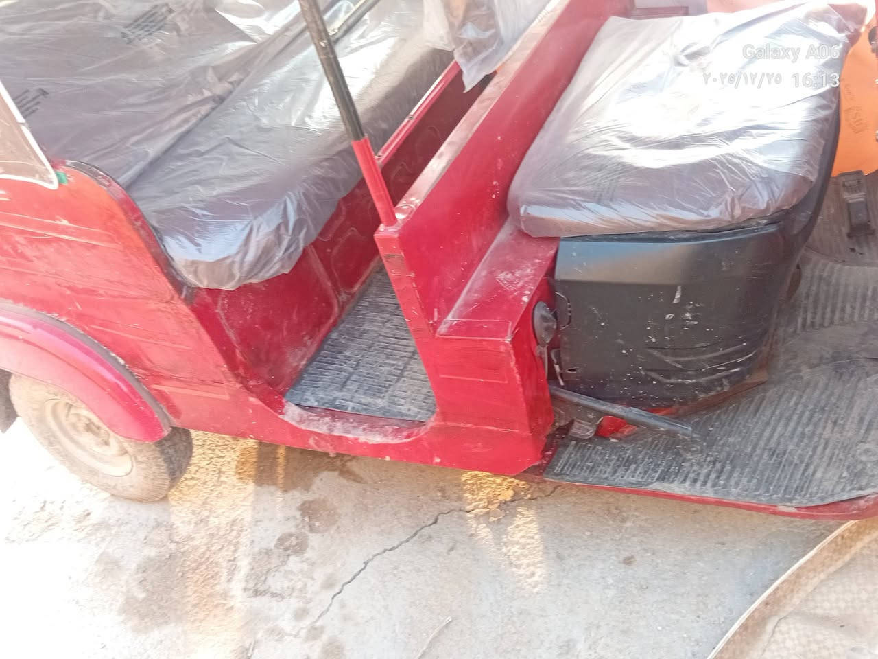 سلام عليكم  تكتك للبيع موديل 2017 أوراق كامل صولي ريده 2070 وبيه مجال مكان بغداد ابو غريب  ***********
