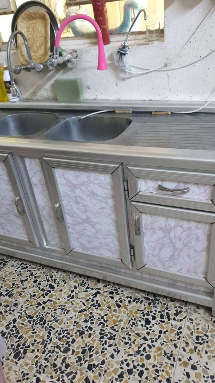 السلام عليكم سنك المنيوم للبيع الاتصال على الرقم *********** ابو محمد
