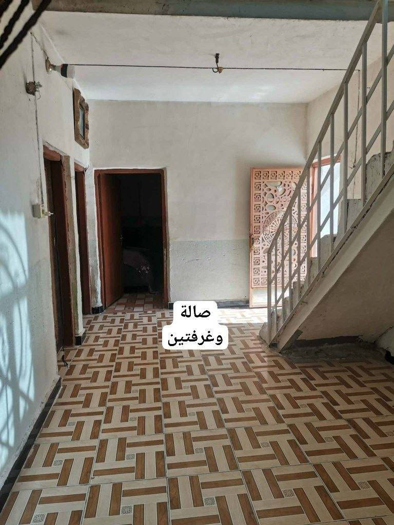 - السلام عليكم
بيتين الأول ركن الثاني بصفة فرعي
ـ العنوان: منطقة دور الأكراد 
الخدمات:مجاري ، مدارس (متوسطة وابتدائية ) ، مستوصف ، خط عليها للسوك فورتات ،الشركة جاي تشتغل بيها تبليط 

السعر خاص 
للأستفسار هذا الرقم : ***********
