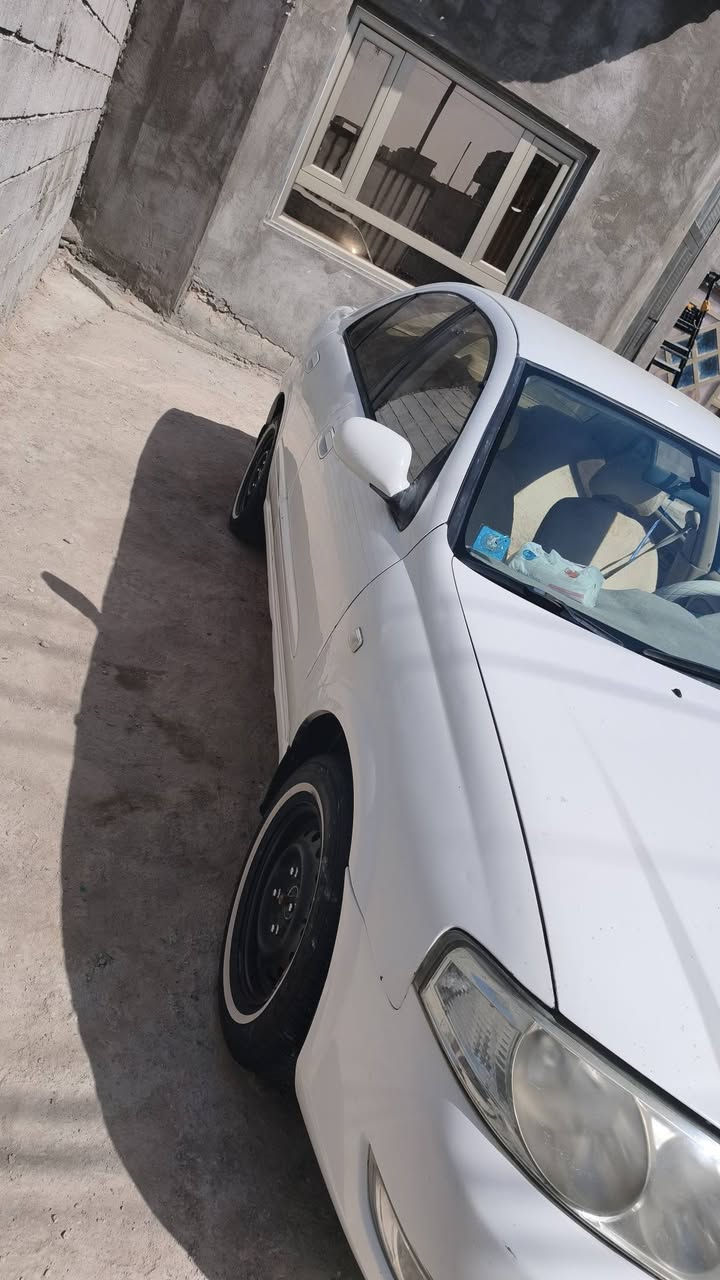 سلام عليكم نيسان سني 2008بيه ضربت بجم خفيفه سياره بسمي السعر85بيه مجال ***********
