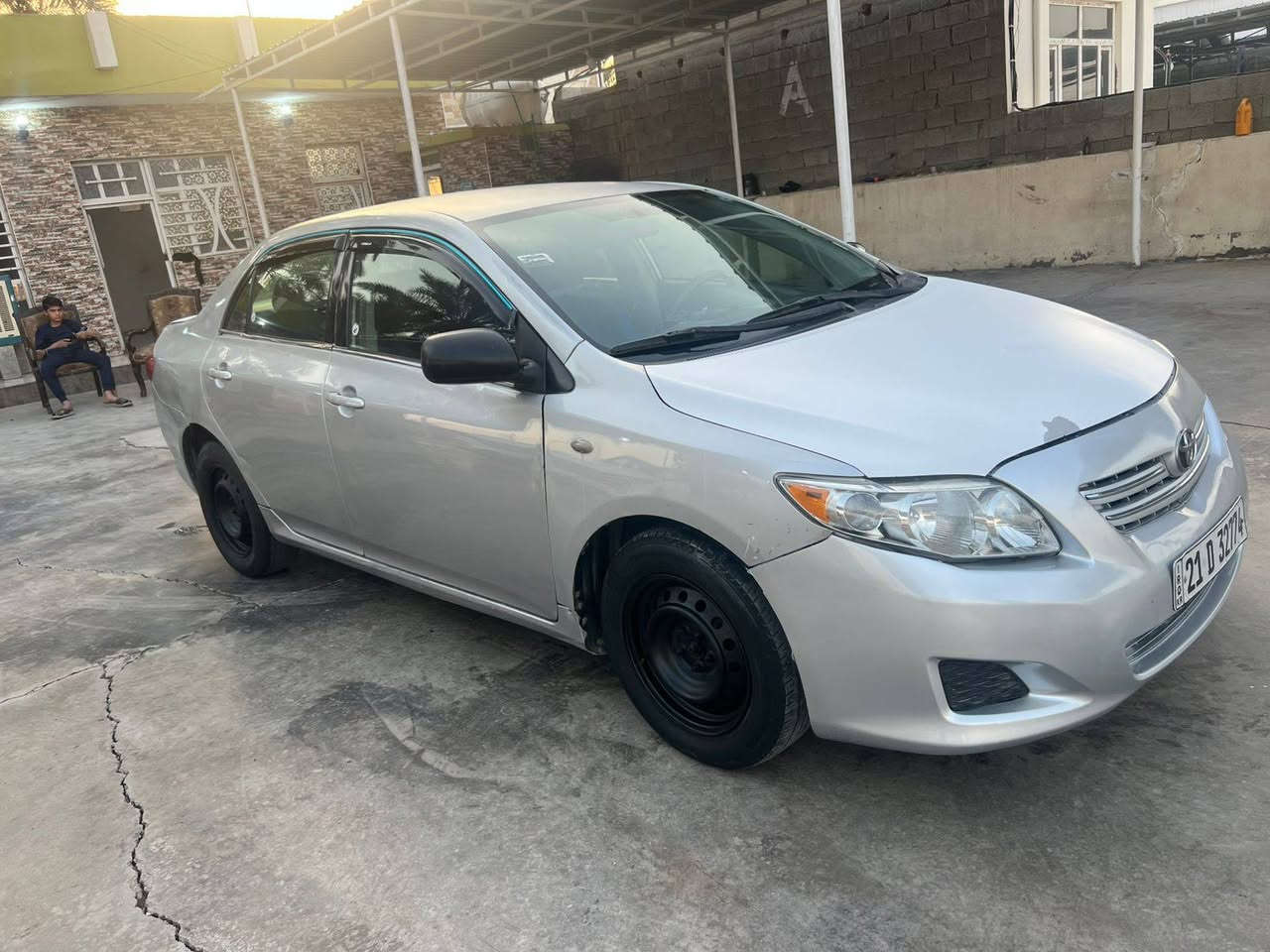 السلام عليكم اخون عندي هاي سيارة كورالا موديل ٢٠٠٩ خليجي سياره بيهة ٣ قطع صبغ فقط شرط كفاله من دواخل عل فحص سياره محرك ١٨٠٠ رقم سليمانيه دولي بسمنه سياره محرك وكير وصدر امامي خلفي خير من الله سيارة بيهة جردات بصيطت مكاني ديالى بعقوبه شراي يتصل ويدلل وهاذة *********** السعر 92 وبي مجال للشراي يتصل ويدلل
