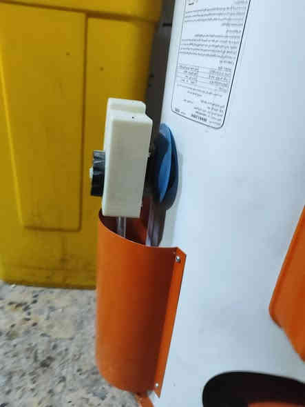 سخان ماي غاز كهرباء الاثنين سواء 160لتر للبيع جديد قفله 250 شراي يتصل يجي يشوفه يتصل 
***********
