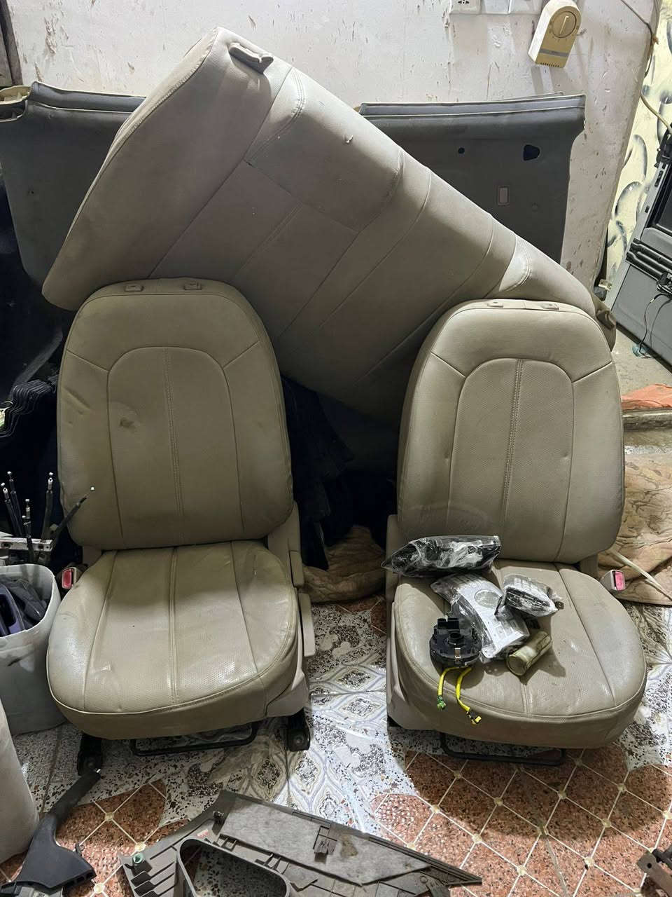 غراض النتره مقدس تفصيخ حاوية بغداد طالبيه يم علوه زويني موجود توصيل 6الف كل محافظات وبغداد 5 ***********       ***********
