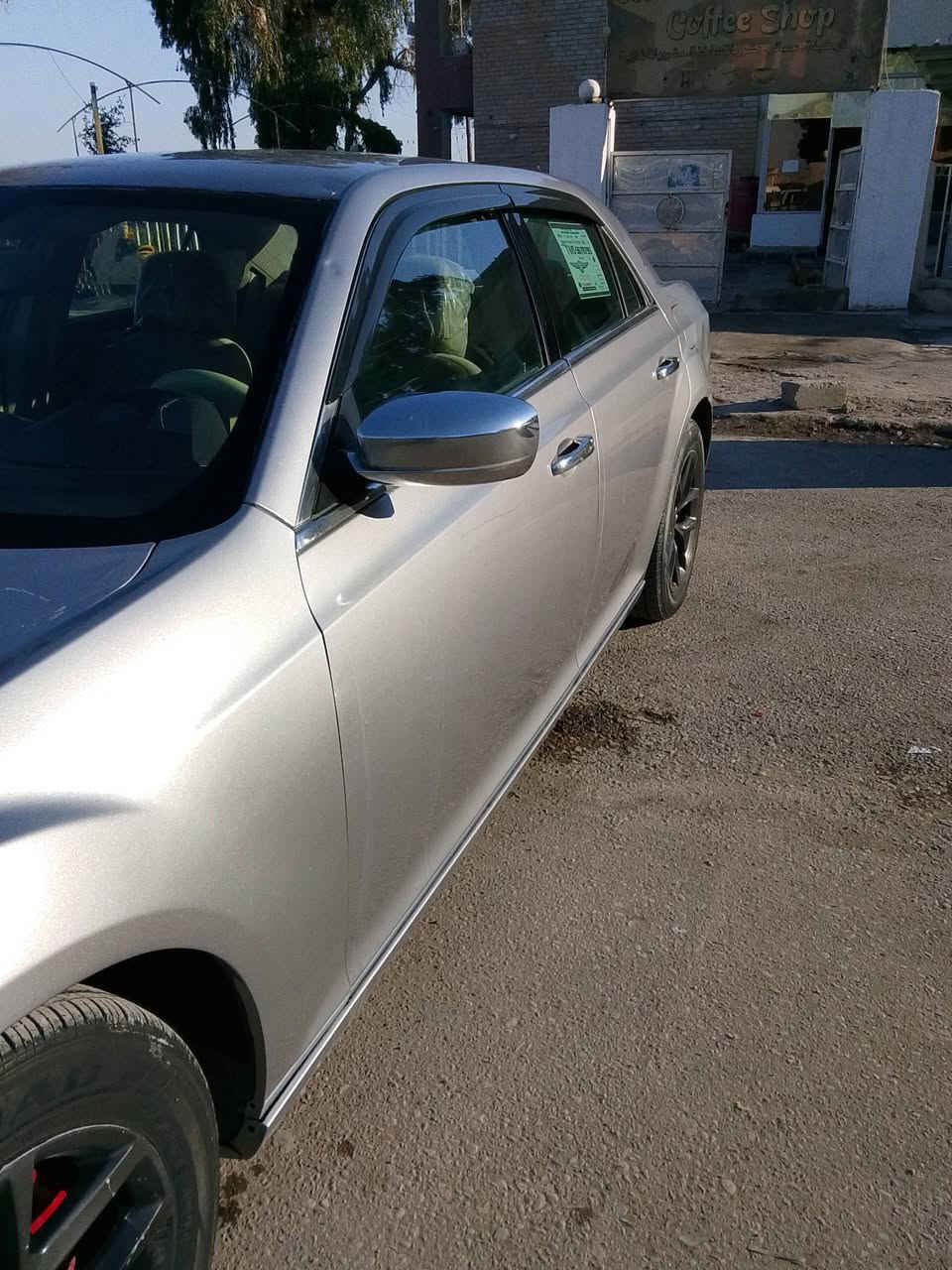 سلام عليكم ادوات بدون كص يعني مامكصوصه متومه وبيها واجه مال مرور كير ومكينه وحداده وتخم تاير وتبريد كفاله السياره مكفوله منل كص مكاني بصره القرنه السعر اتصل وانه خادم  ***********
