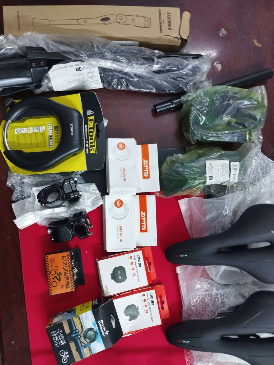 السلام عليكم شلعة اغراض بايسكل العدد 18 قطعه


**إذا كنت صاحب هذا الإعلان وتريد حذفه لأي سبب، رجاءا أرسل رسالة إلى الدعم الفني**