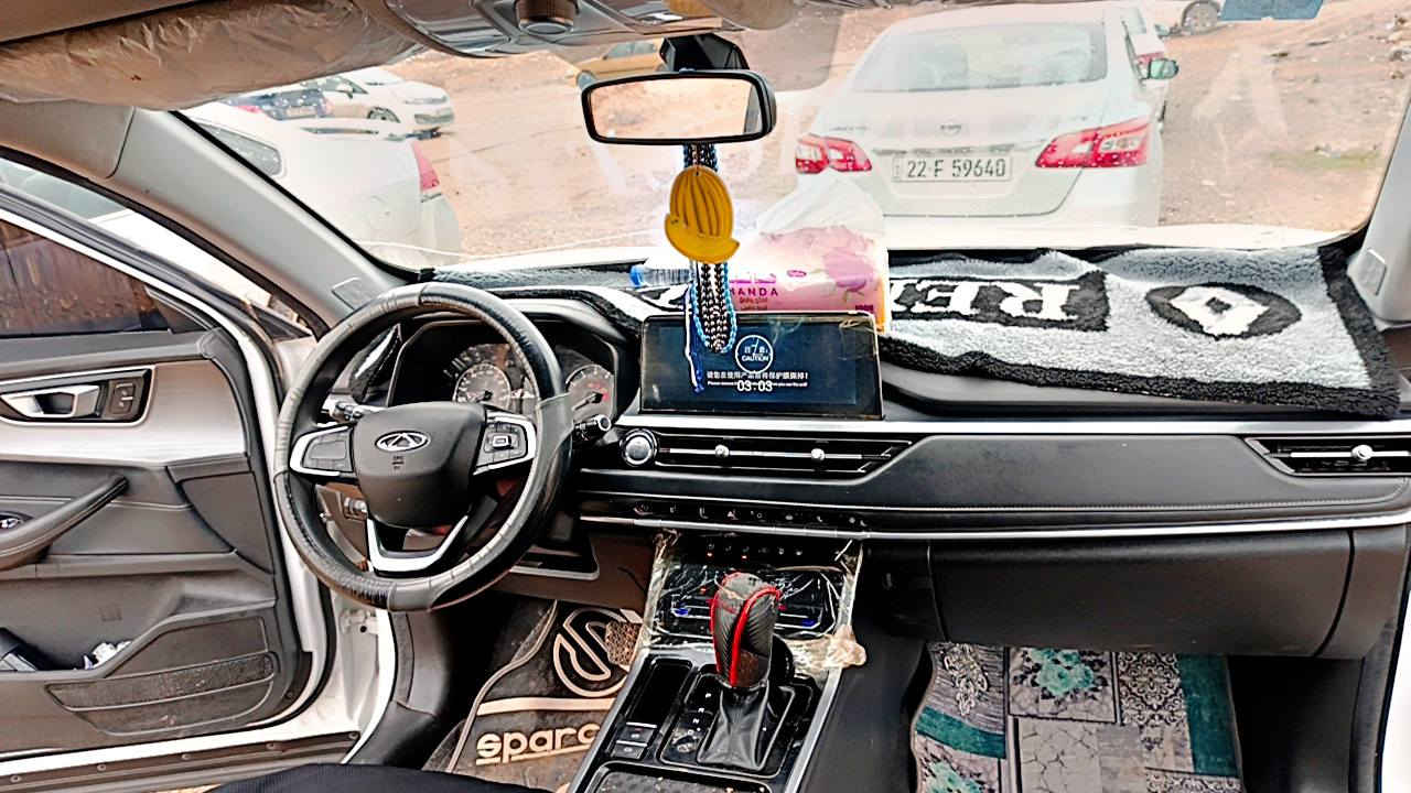 للبيع شيري تيكو 4 برو – موديل 2022
المواصفات:
 • ماشية61,000 كم فقط
 • محرك اقتصادي وأداء ممتاز
 • كير أوتوماتيك
 • شاشة لمس + كاميرا خلفية
 • تحكم بالمقود
 • تكييف ممتاز
 • داخلية نظيفة جدًا
 • السيارة ضمن الكفالة العامة فقط طخة شبر جوة لايت الامامي 
 الحالة:
 • السيارة كفالة عامة من ضربة وصبغ وفتح 
 • #ملاحظة المعاملة كاملة بأسمي تدفع فلوس تستلم لوحات نفس اليوم 
• رقم #صلاح #الدين
السعر 130 و بيها مجال 
 للاتصال:
‏‪***********‬‏
العنوان #صلاح #الدين
