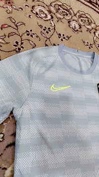 وزن ٦٠-٦٥ • وكالة