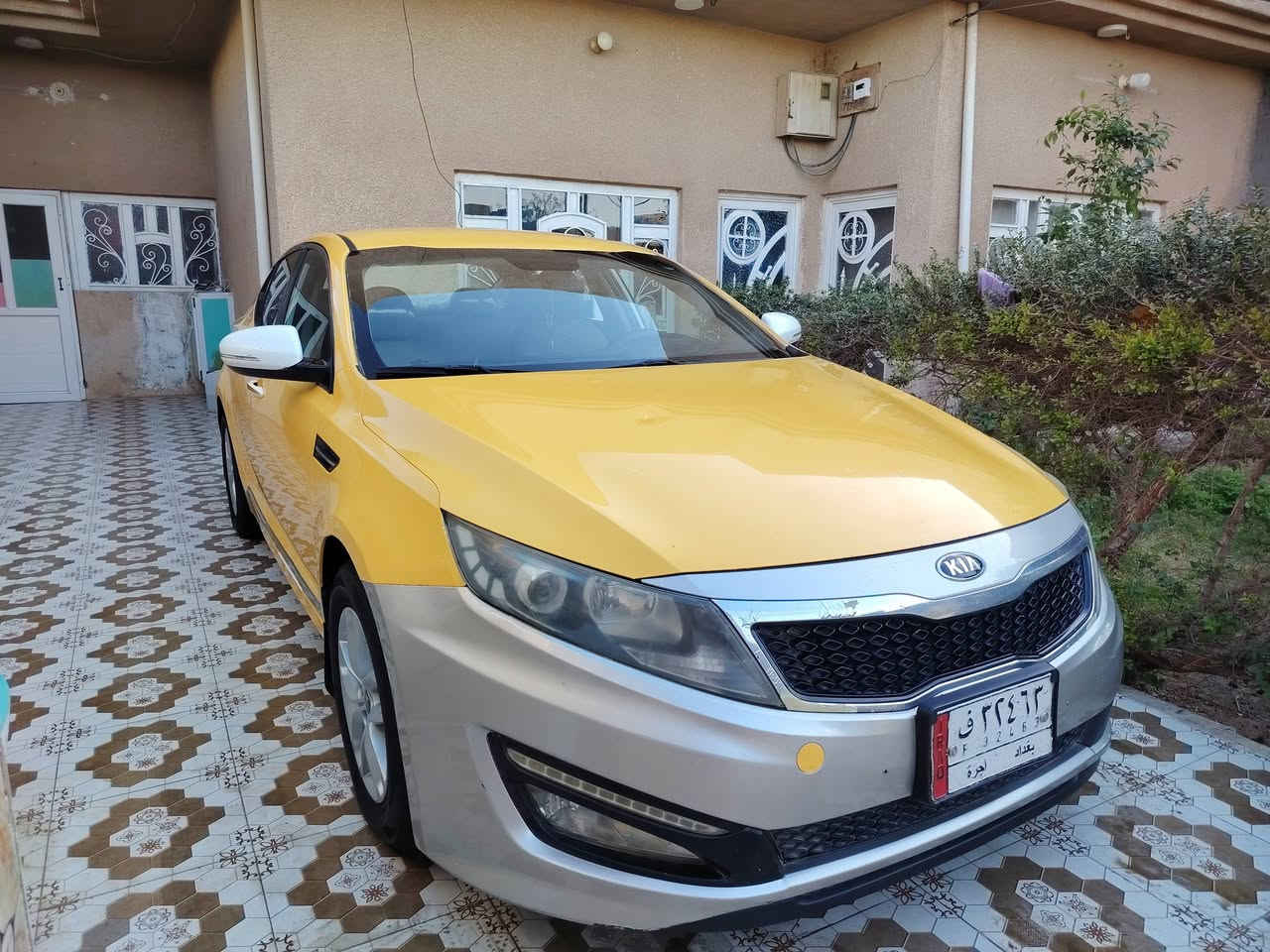 أوبتما ١٢ كورية سيارة جاهزة عالاخير مكينة وكير حاوية تدفئة وتبريد وحدادية تخم تاير مصفرة هيئة وغرامات مكاني الكوت
***********
