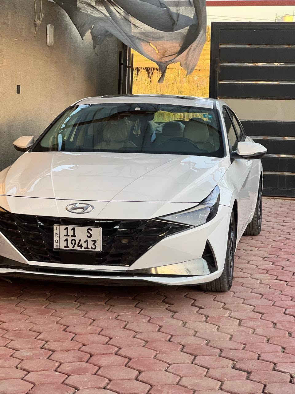 النترا 2021 امريكيه هايبرد لمتد فول 1/1
ضررها موضح بالمنشور 

***********

كربلاء الحسينيه 

المواصفات 
ماشيه 104 كيلو متر 
فتحة سقف سلايد طكتين

كشنات ميموري 

3 وضعيات قيادة

نظام صوت من شركة Bose الألمانية 

دمام وأمبليفاير

داخل ابيض 

لد أمامي

لد خلفي

شاشة ديجتال متصل

لد ليزري مخفي مع إنارة داخلية 

لايت زنون

بصمة تشغيل 

تشغيل عن بعد 

أوتو هولد

سايد بريك كهرباء

كشنات جلد 

كشنات تدفئة تبريد 

رادار أمامي

رادار جانبي

رادار خلفي

مقابض أبواب لمس بالبصمة

نظام ترحيب للسائق مع إنارة

تحكمات ستيرن
