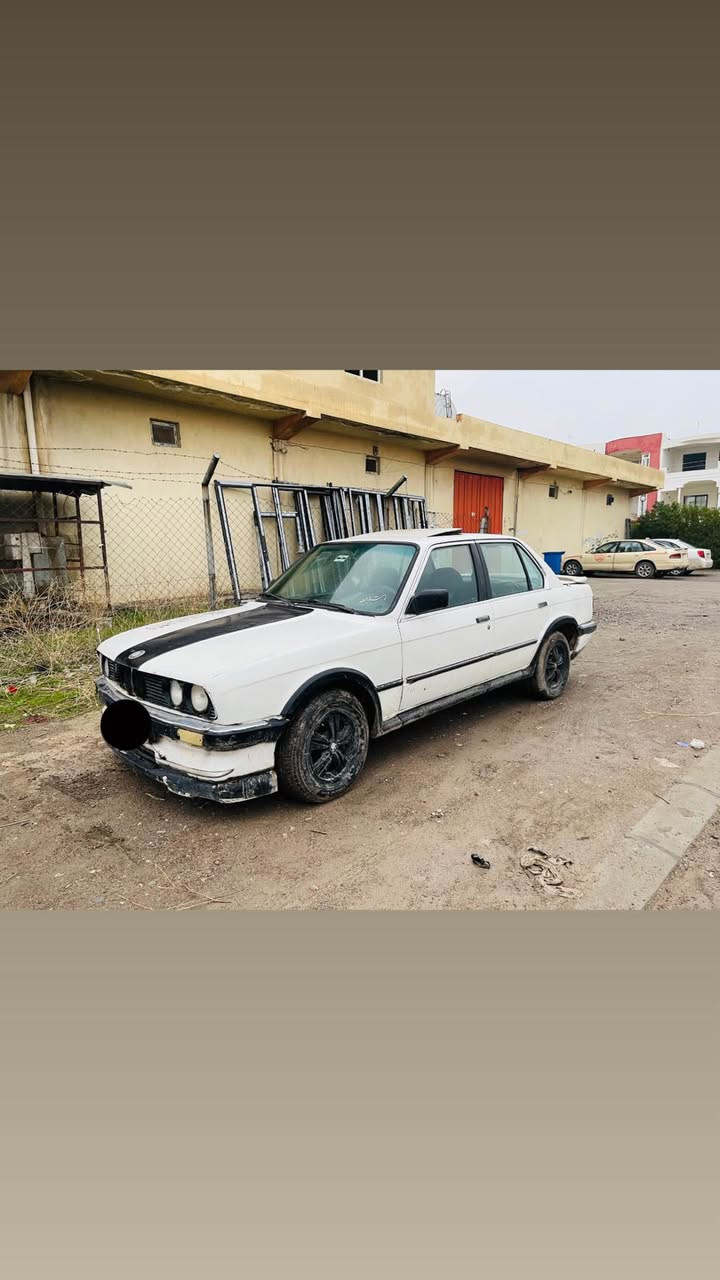 زه عرا لؤ فرؤشتن سياره ماچينه ي به طه يه تؤماتيكه سه نه وي له گه له به كانه ي مروري لؤ كرايه به س ماچينه ي صوتي تيدايه ده بي ده عميري بكه يه وه سياره هه رزانه شوين هه ولير أربيل, العراق


**إذا كنت صاحب هذا الإعلان وتريد حذفه لأي سبب، رجاءا أرسل رسالة إلى الدعم الفني**