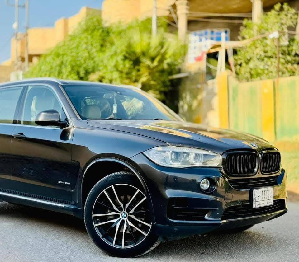 ‏bmw x5 2018
رقم بغداد مميز 

محرك ٦ سلندر(n55( مع كير ٨  نمر) 

اللون اسود غير محدد

٧ راكب

داخل جلد اوف وايت

مقاعد كهربائية+ تدفئة بالمقاعد +تدفئة بالمقود 

بانوراما 

بصمة + دخول ذكي 

صندوق كهرباء 

لايت زنون داينمك (يتحرك مع حركة المقود) 

يمكن التحدث مع السيارة لتفعيل بعض الخواص

مرايا كهرباء عاكسة للضوء + شفط

شاشة تاب كبيرة لمس+ dvd+phone +usb ذاكرة داخلية لخزن الملفات

اضاءة الدشبول ٧ الوان 

حساس قياس اطارات 

فحص مستوى زيت المحرك الكتروني

جكات ترفع وتخفض مستوى السيارة اوتو(جوبلس) 

سايد بريك بصمة + اوتوهولد 

كاميرا ذكية + حساسات امام وخلف

داتا شو

ماسحات اوتو 

نظام صوت harman/kardon 

ماوس للتحكم بجميع وظائف السيارة

وضعيات قيادة متعددة

اطارات حجم ٢٠ مع تخم تاير جديد

تبريد امامي خلفي ممتاز

السيارة نظيفة وجاهزة 

وارد امريكي حادث بسيط موضح بالصور 

مرواس احادث فقط
الرقم نكليزي


**إذا كنت صاحب هذا الإعلان وتريد حذفه لأي سبب، رجاءا أرسل رسالة إلى الدعم الفني**