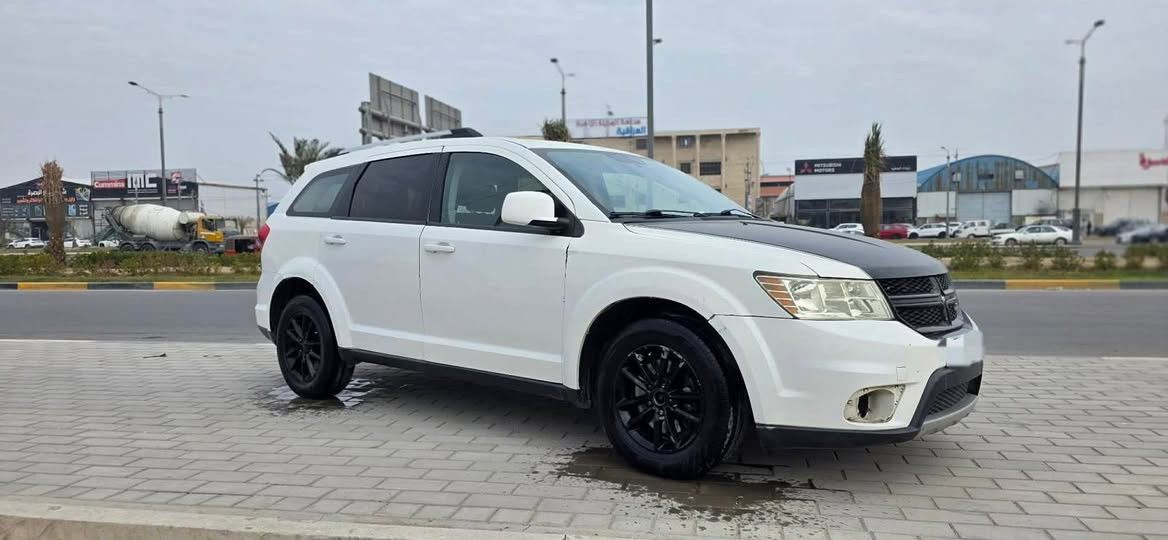 سياره دوج جورني سياره جديده شركه قتصاديه متوم وكامل عائليه ٧ راكب مديل 2018 البصره ***********
