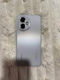 هونر 400 • ١٢GB رام • ٥١٢GB تخزين