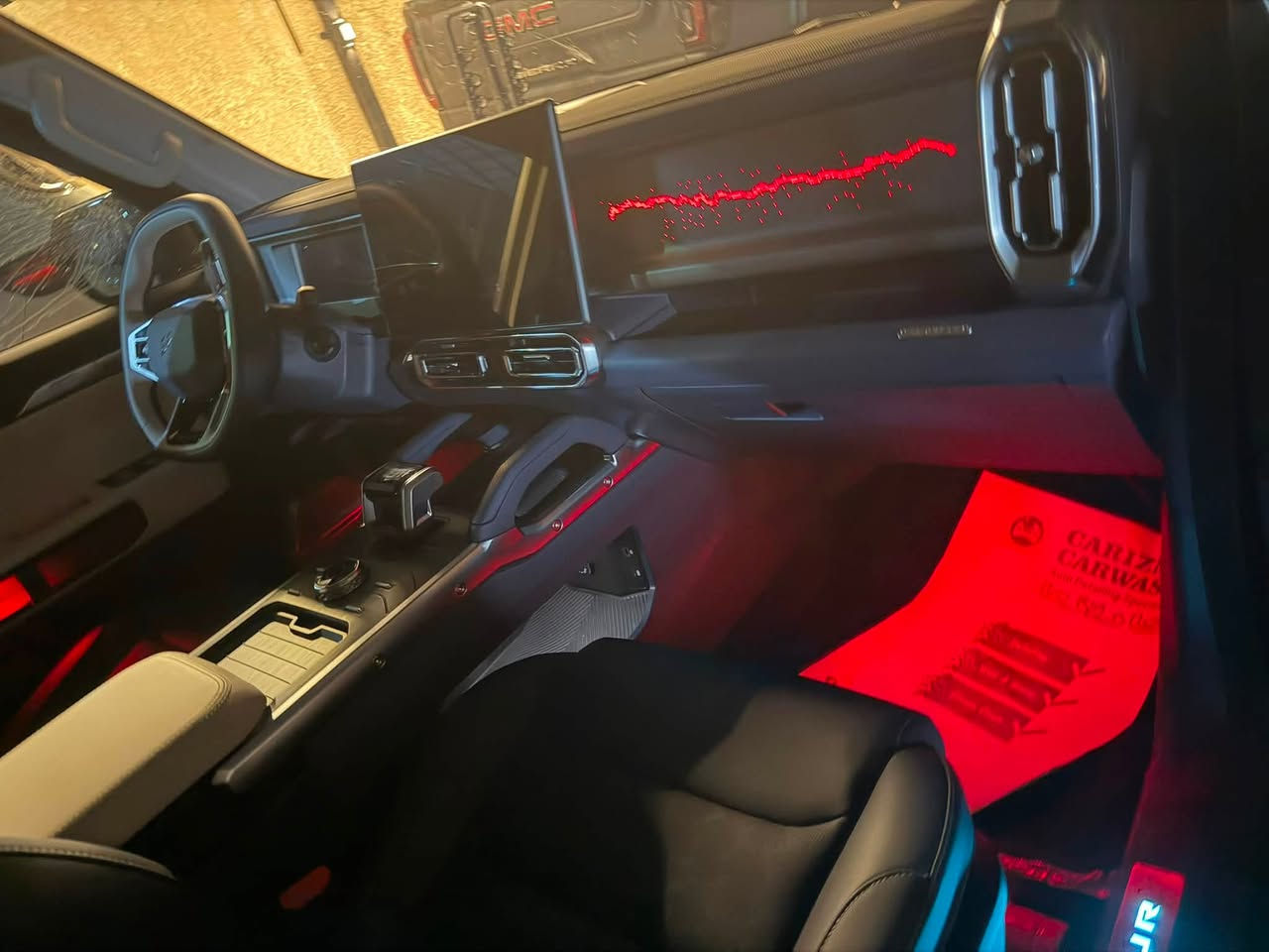 🚘🔥 وصلت وجاهزة للتسليم الفوري 🔥🚘

Jetour T2 موديل 2026
⚡ هايبرد (بنزين + كهرباء)
🖤 اللون الأسود الطافي (Matte)
🛡️ ضمان 10 سنوات من شركة هارلم
✨ مضاف لها:
✔️ عازل حراري للزجاج
✔️ واكسسوارات مميزة

🚗 السيارة بحالة الزيرو وجاهزة للاستلام.

📍 متوفرة لدى معرض دار السلام لتجارة السيارات
معارض البياع – مدخل الشارع المميز

📞 للاستفسار:
***********
***********

@
