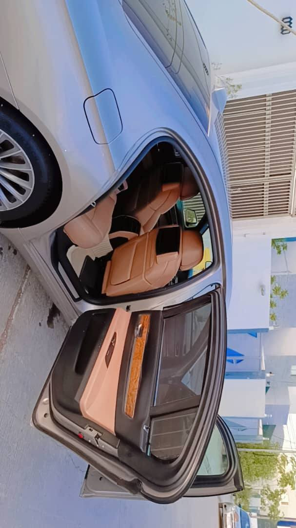 بي ام ‏ 750LI موديل 2012 ( خـليـجـي )
استراد خاص مكتب رئاسه فول مواصفات Vip

مكفوله مابي اي نقص بدون صبغ و حادث كفالة

استلام شركة عروش  يعني و كاله خليجي 

……………………………………………

‏‎مكفوله مابي اي نقص بدون صبغ و حادث كفالة عامه من دعاميه لي دعاميه گير محرك كلشي شرط 

مواصفات فول فول 4 دگم

اكتف استرين 

موديل:2012

ماشيه: 210 الف فقط 

شاشة كبيرة 

گيج كامل الكتروني 3 نوع 

5 كاميرا 360 درجه 

تشغيل بصمة

لون داخل قرمدي ملكي

 4 ابواب بصمه شفت 

حجم معرك 8 سلندر.                                    

 ملاحظة (سيارة بيه تعديل على المحرك ريسنك محركه )

بلاجكتور 

داتاشو

شاشات خلفي 

 5 بردات

خت مال تطريق 

ماوس كبيرة 

مساج كشنات 

كشن خزن

رادار مرايا

بريك بصمه 

كشنات اماميه خلفية كهرباء تدفئه تبريد 

حساسات خلفي و امامي 360 درجة 

رادار جانبي 

نقطة عمياء 

4 كشنات جلد هيتر  وتبريد

لايتات زينون ليد

سماعات هارمان كاردون

بك لايت ليد 

بلاجكتور زينون

حساس مطر اتوماتيك

مرايا كهربائية

هاند بريك كهربائي

ردار تحديد المسار على الطريق

ردار حفظ المسافة بين السيارات

لايت عدسه متحرك مع الستيرن 

ويل بلادي حجم 21تايرات جديد 

اقتصاديه من بنزين

‏Auto hold

نظام ECO pro

نظام comfort

نظام sport

نظام sport + plus

‏‎رقم بغداد  مميز و سنويه جديد باسمي

‏‎شرط تحويل
***********
***********
