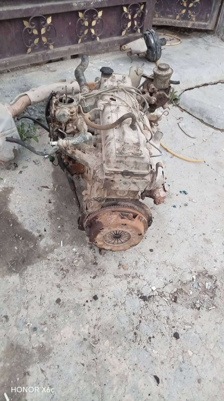 للبيع مكينه سوبر بلادي جديده كامله السعر ٤٠٠ الف قفل مكاني بغداد ***********
