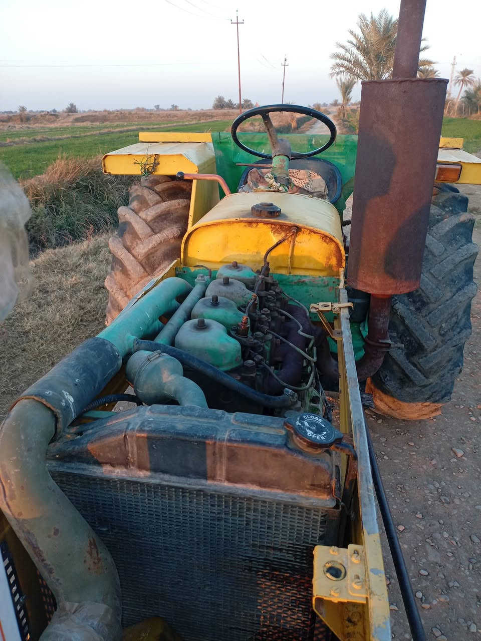 سلام عليكم للبيع عنتر بدون 
مكينة جاهزه من كل شيء 
مكينة كير 
للاسفتسار ***********
واسط الزبيديه
