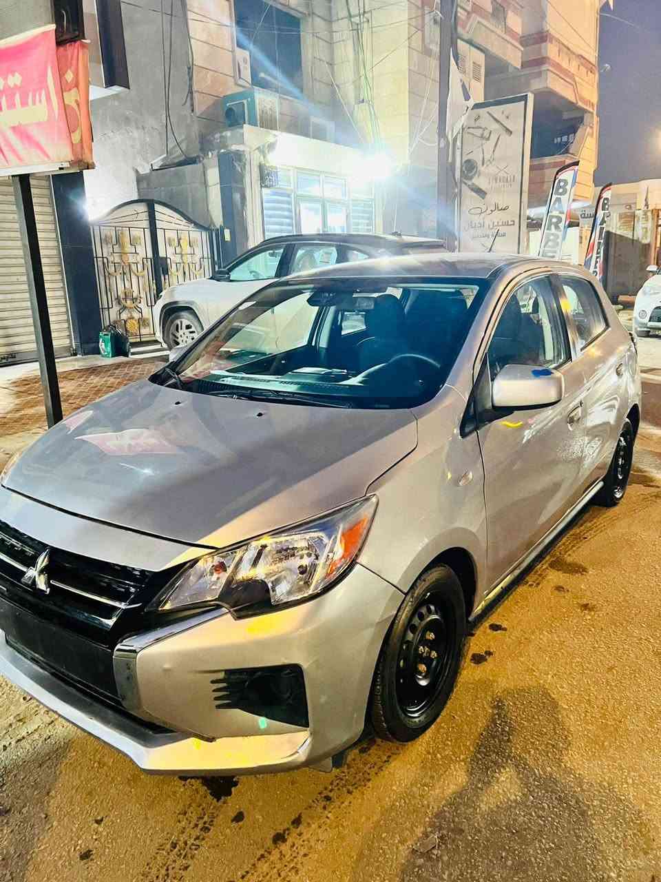 مسيوبيشي ميراج موديل 2024
حادثها باب و جاملغ جهت السايق تبدلن اصلي و حافت البنيد من جهت السايق نصبغت صور الحادث موجوده دخول جديد السياره زيرو ماشيه ٦ الاف رقم فحص باسمي
شاشه جبيره
تحكم ستيرن
سنتر لوك
شاشه قرائة اعطال

السعر ٨٥ قفل 
مكان السياره بالحله حي الزهراء
*********** حلة, بابل
