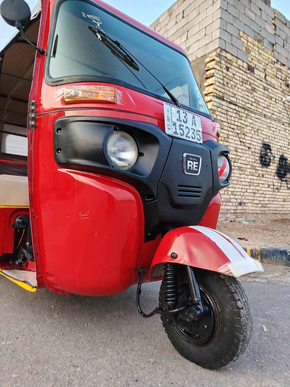 تكتك لبيع موديل 18 طالعه 19 بشهر 2 رقم وسنويه نكليزي تحويل ثاني يوم مكفوله نضيفه بيه طخه يم القبق مال بانزين كد شبر بارد بصيط مكان ميسان قضا المجر الستفسار تصل علا رقم 📱 ***********
