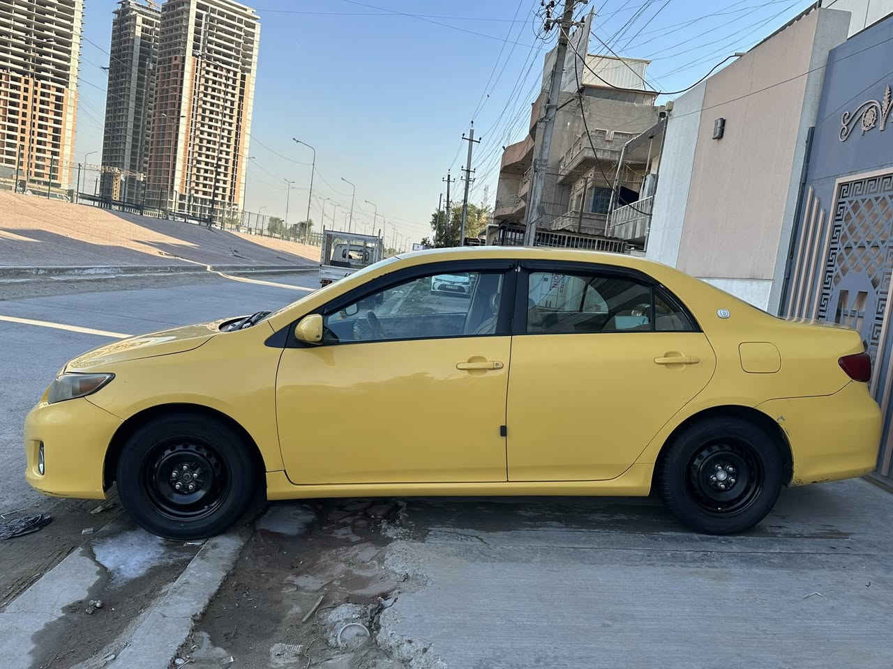 السلام عليكم
كورلاة 2012

رقم بغداد بسمي 

سيارة وارد امريكي مبدل بنيد 

تخم تايرات جديد مدوشمه 

مكاني بغداد 

الاستفسار :

***********

***********

واتساب فقط

السعر :120وبيه مجال 

يراد اله بس صدر
