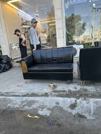 غراض حلاقة • للبيع