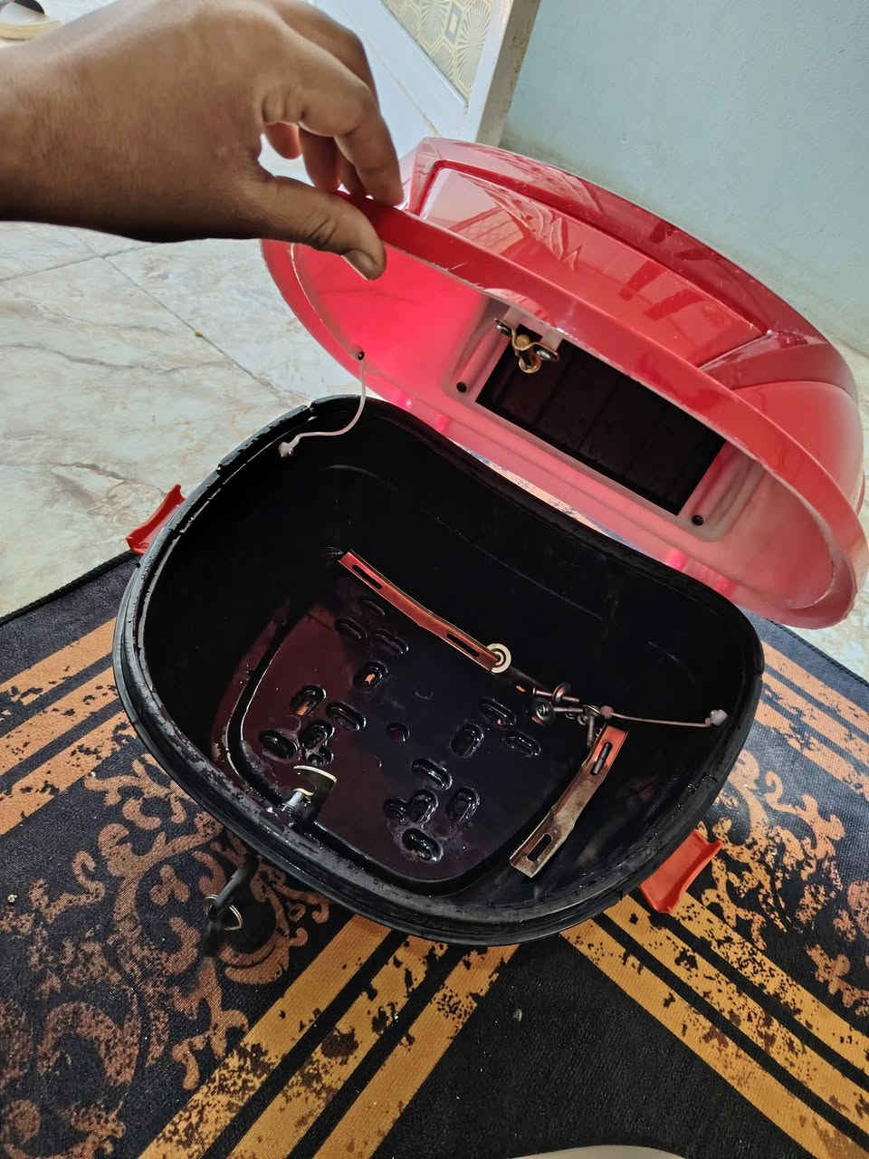 صندوك بعده جديد ماشاده للبيع ماخذه ٣٠
قيم مايرضي الله
وخذه
***********
