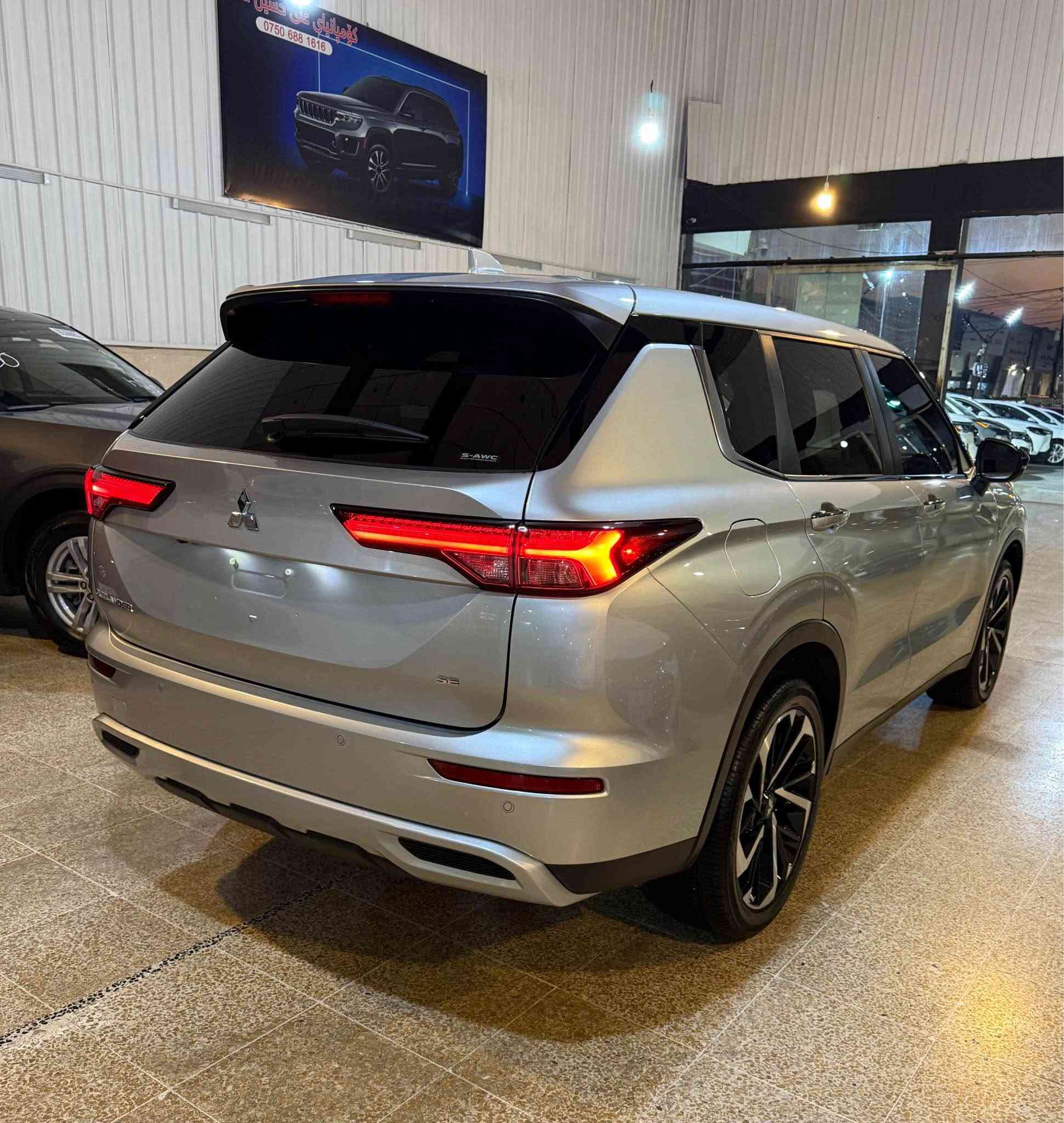 MITSUBISHI OUTLANDER  SE 2024
JA4J4VA85RZ040216
*********** أربيل, العراق
