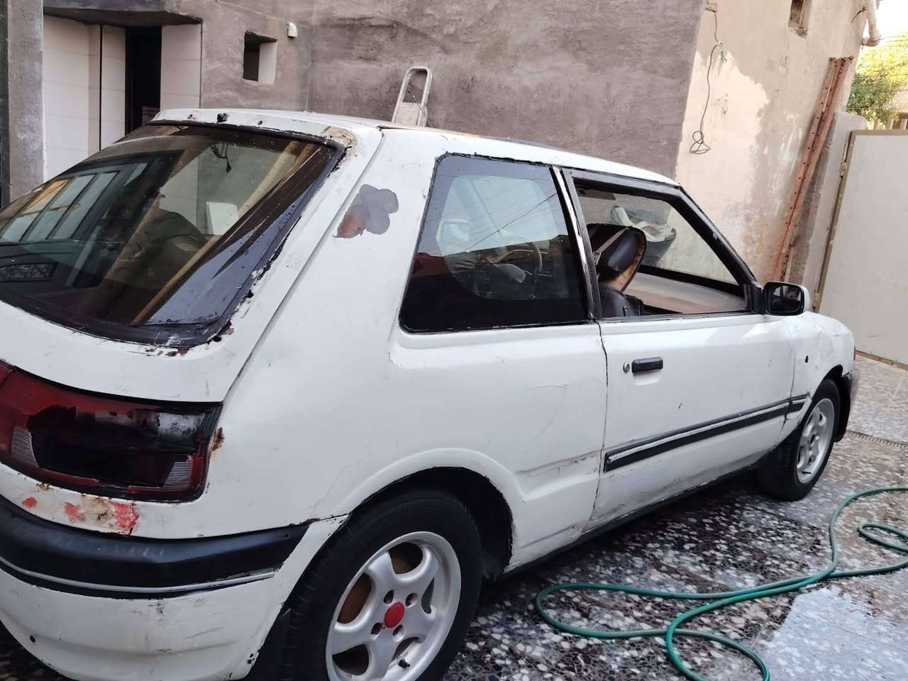 السلام عليكم للبيع... ‼️
مازدا 323f موديل 1991
تك باب 
محرك. 16
السعر 25ورقه وبيه مجال بسيط ‼️

للاستفسار اكثر متواجد  واتساب فقط

 ***********
