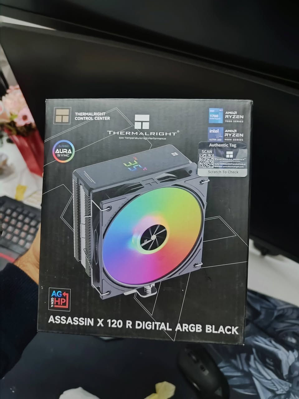 كيس ومبرد استخدام 5 ايام تقريبا توصيل متوفر 

Case demmon Black
مع كنترول وهب و3 فانات ريفيرس و4 عاديات مجموع 7
85 الف 

Cooler Thermalrigtht
بي شاشة قرائة 25 الف 

للتواصل 
***********
