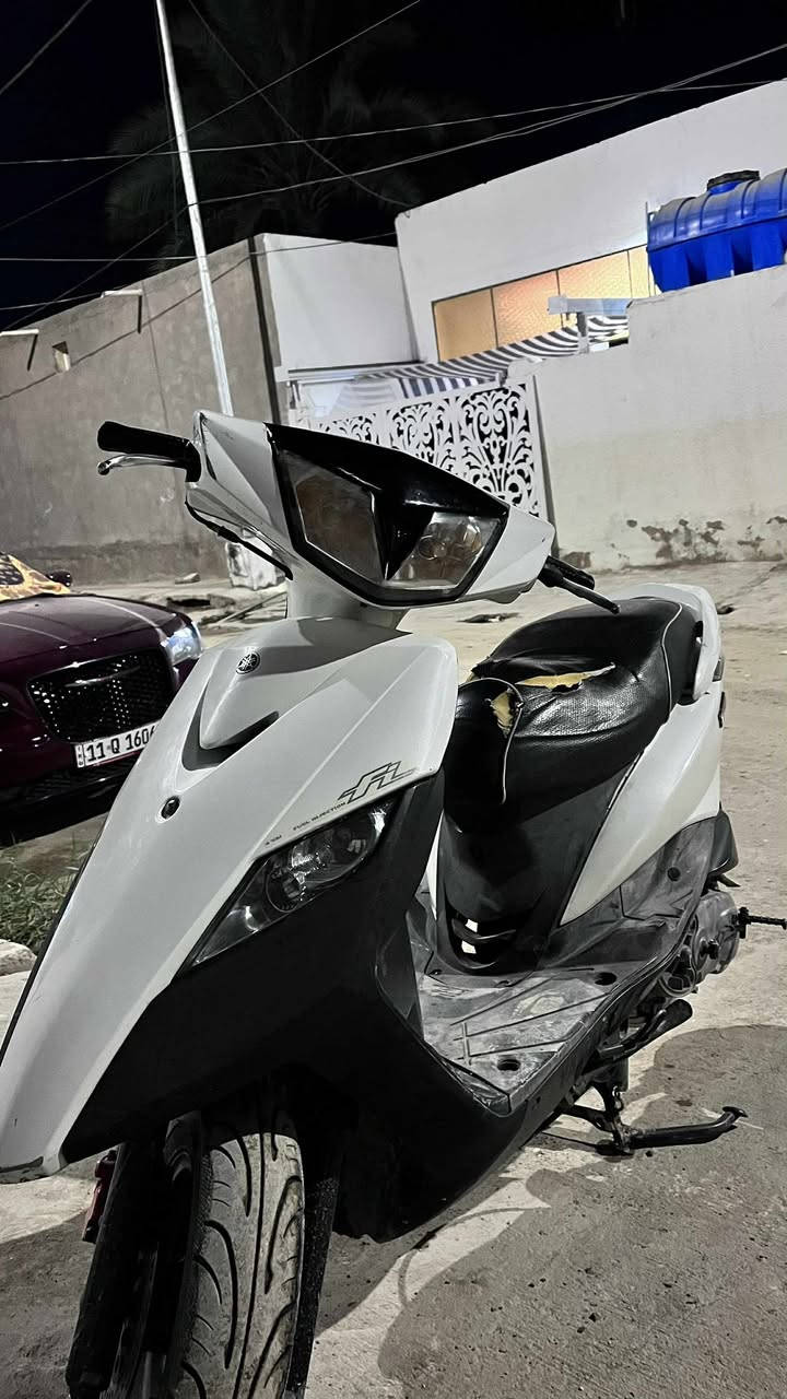 السلام عليكم
ثعلب نوزل للبيع 

دراجه غير شغاله ما اعرف شبيه نار واصله بانزين واصل وكم موجود عل اغلب مشكله بل جويتر 

السعر ٤٠٠ ومجال قليل للطيبين 

مكان ديوانيه شافعيه مركز 

الرقم والاستفسار

***********
